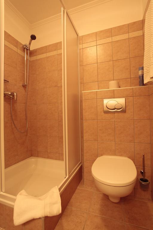 Part Cafe Residence Dunakeszi Rom bilde