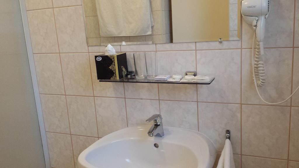 Part Cafe Residence Dunakeszi Rom bilde